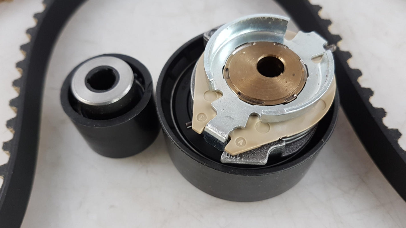 Original OE Peugeot Zahnriemensatz 1623231680