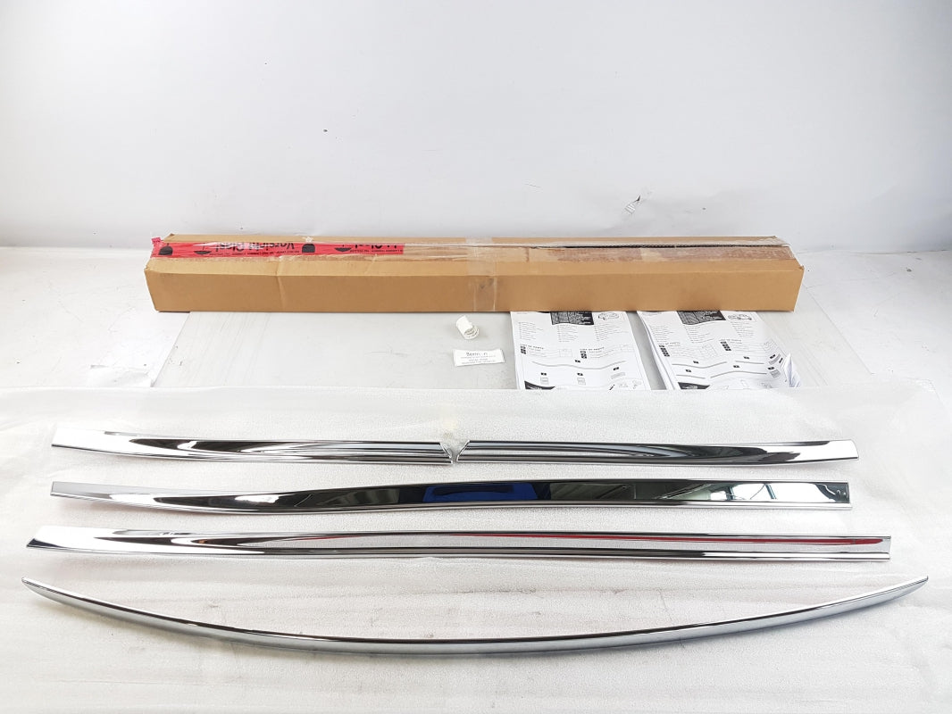 Original NISSAN Juke (F15E) 2014-2019 Zierleistenset Styling Kit KE6001K012