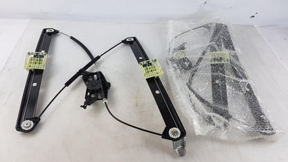 Original AUDI Q5 II (2018-) Fensterheber Satz ohne Motor Vorne 80A898461