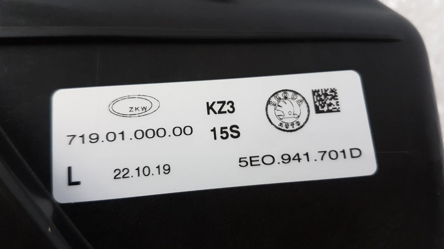 Original OE Volkswagen Nebelscheinwerfer 5E0941701D