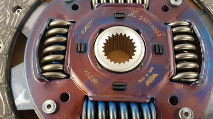 Original OE MITSUBISHI Kupplungsscheibe 2301A029