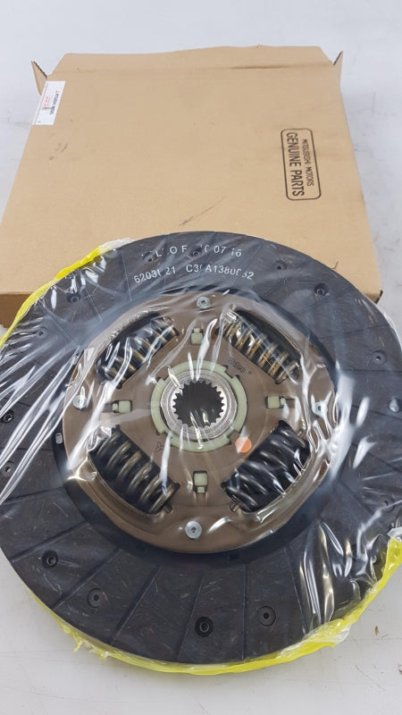 Original OE MITSUBISHI Kupplungsscheibe MR980890