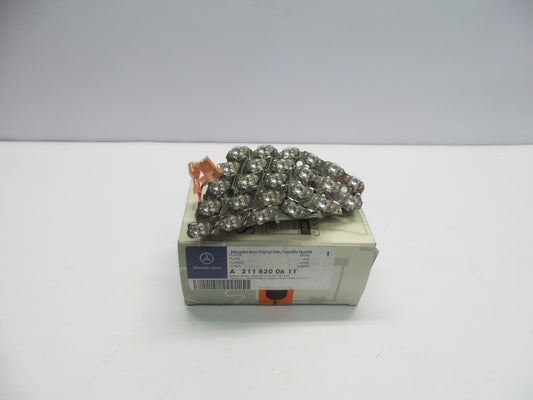 Original MERCEDES-BENZ W211 Bremsleuchte Lampenträger rechts A2118200611