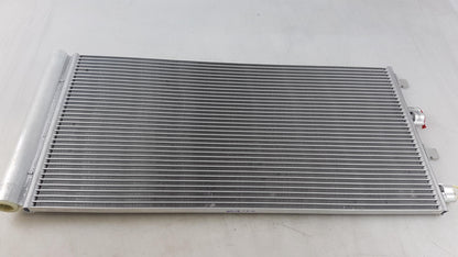 Original RENAULT Duster DACIA Duster Kondensator Klimaanlage 1.5 dCi 921008028R