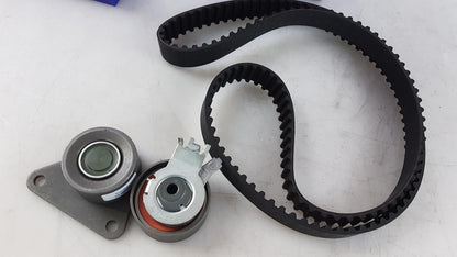 Original OE VOLVO Zahnriemensatz 30758261