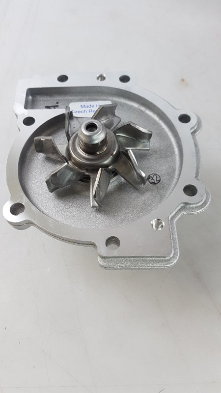 Original OE VOLVO Wasserpumpe 30751700