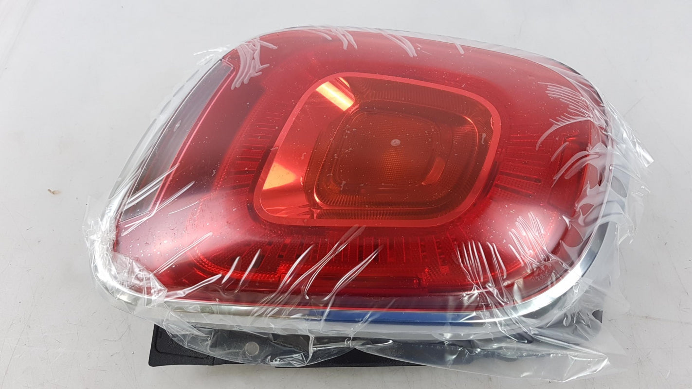 Original OE FIAT Heckleuchte 51937403