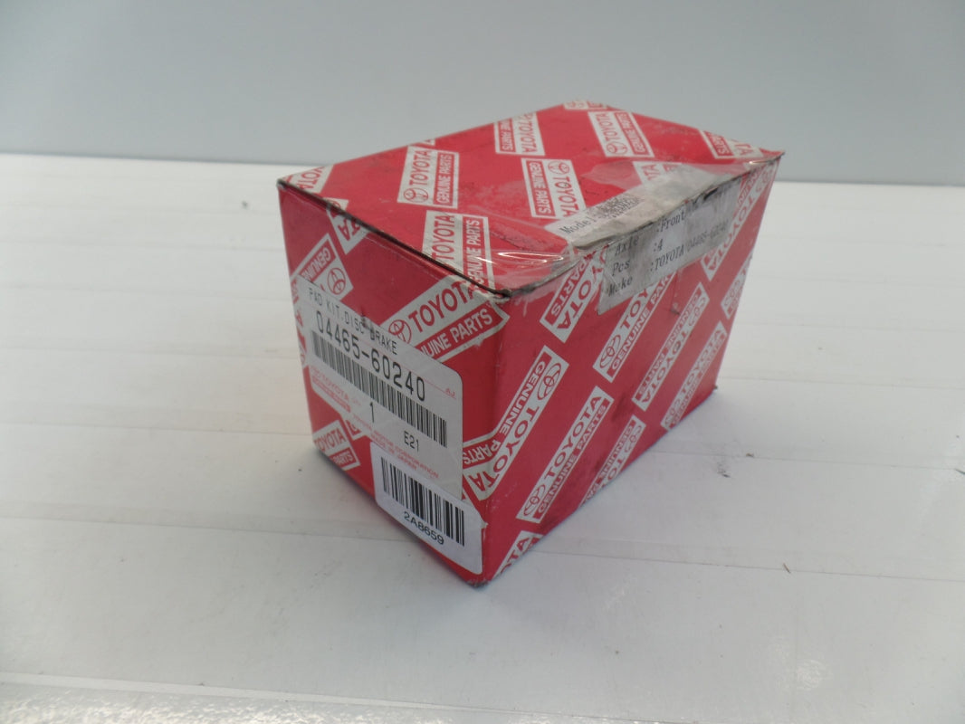 Original OE TOYOTA Bremsbeläge 0446560240