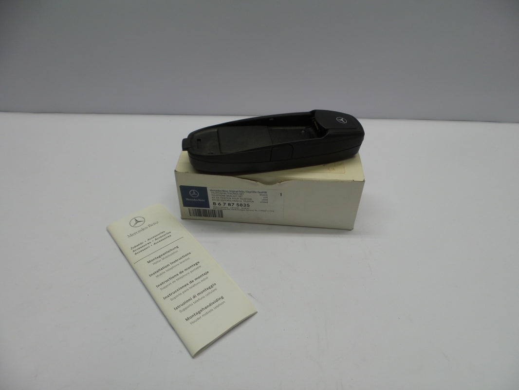 Original MERCEDES-BENZ UHI Handyhalter für Nokia 6100 6610 7250i B67875835