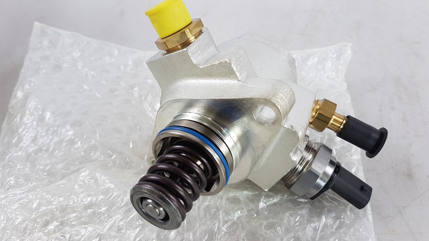 Original OE Volkswagen Kraftstoff-Fördereinheit 04E127026H