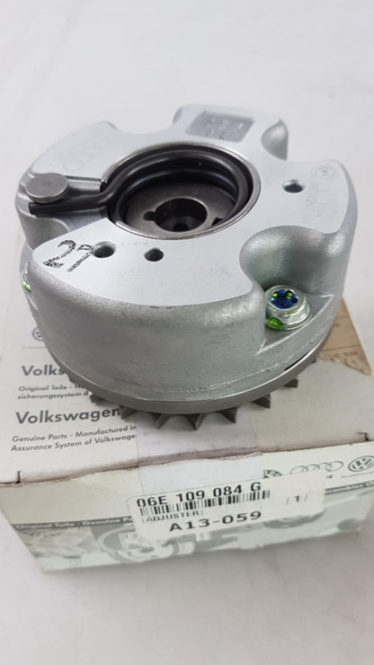 Original AUDI A4 RS4 A6 RS6 A8 3.2 FSI Nockenwellenversteller 06E109084G