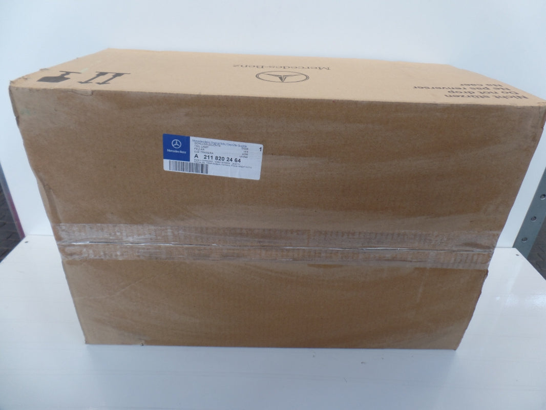 Original OE MERCEDES-BENZ Heckleuchte A2118202464