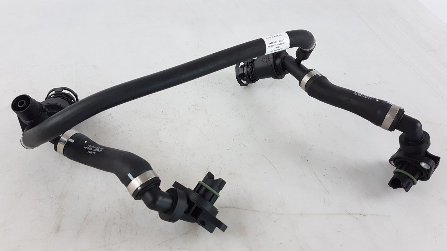 Original BMW 7er 4.4L V8  N63 Entlüftungsleitung 11158681484