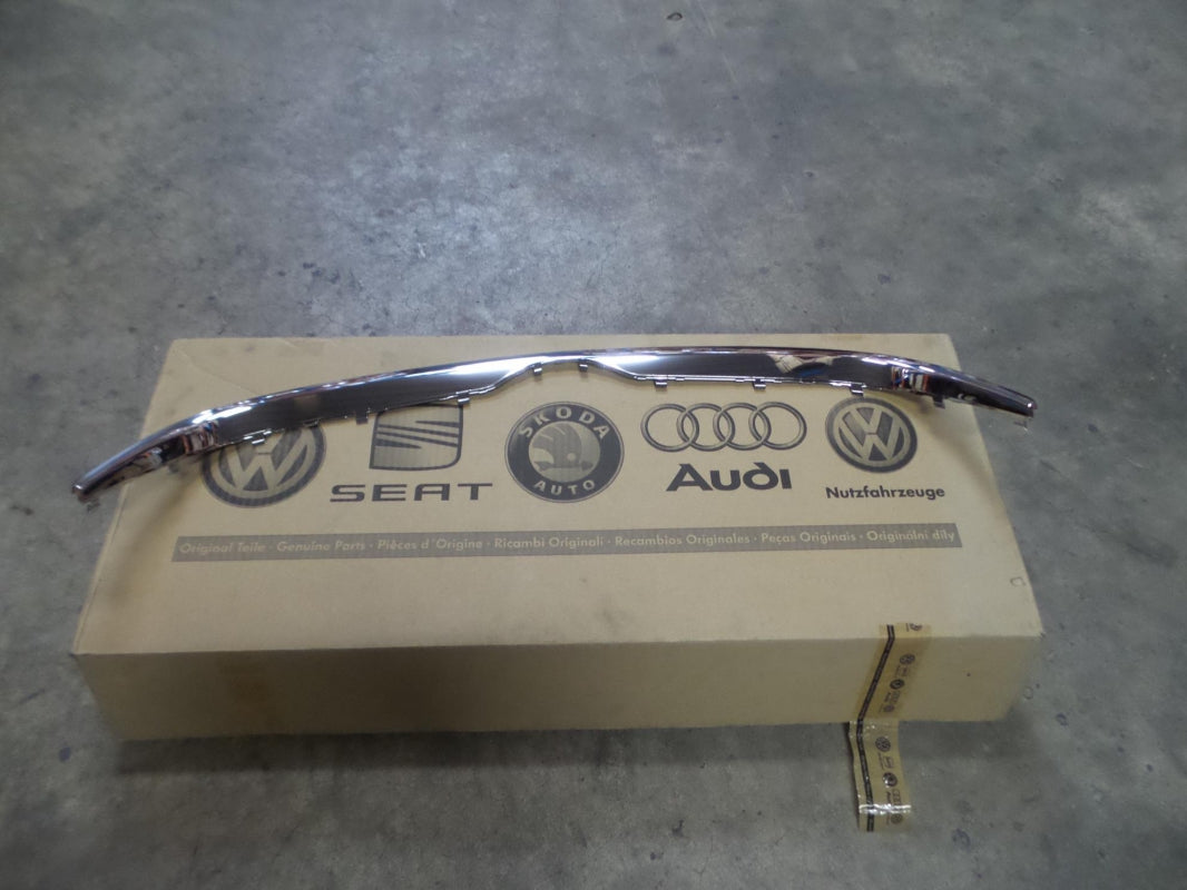 Original VW Touareg Zierrahmen Kühlergrill Zerleiste chrom 7L6853761D2ZZ