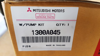Original OE MITSUBISHI Wasserpumpe 1300A045