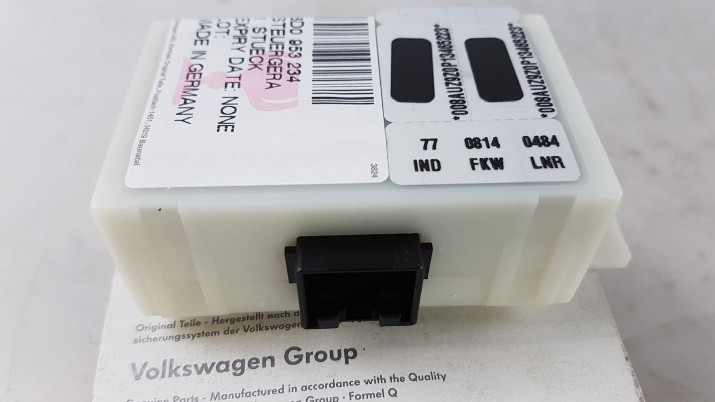 Original OE Volkswagen Steuergerät 8D0953234