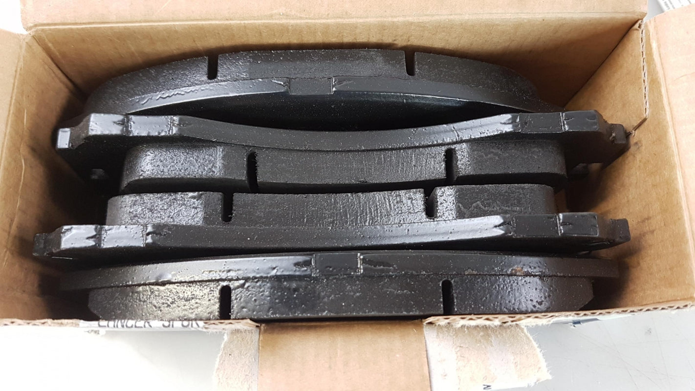Original OE MITSUBISHI Bremsbeläge 4605B802