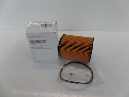 Original VW Golf Passat AUDI A8 SKODA Octavia Ölfilter Motorölfilter 021115562A