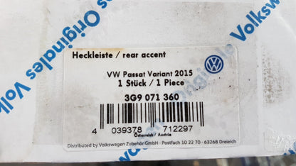 Original OE Volkswagen Heckklappe Zierleiste 3G9071360