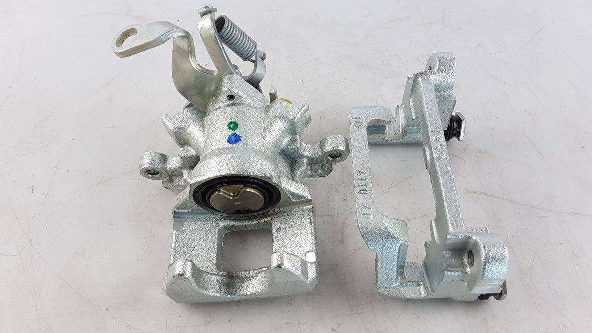 Original OE MITSUBISHI Bremssattel 4605B843