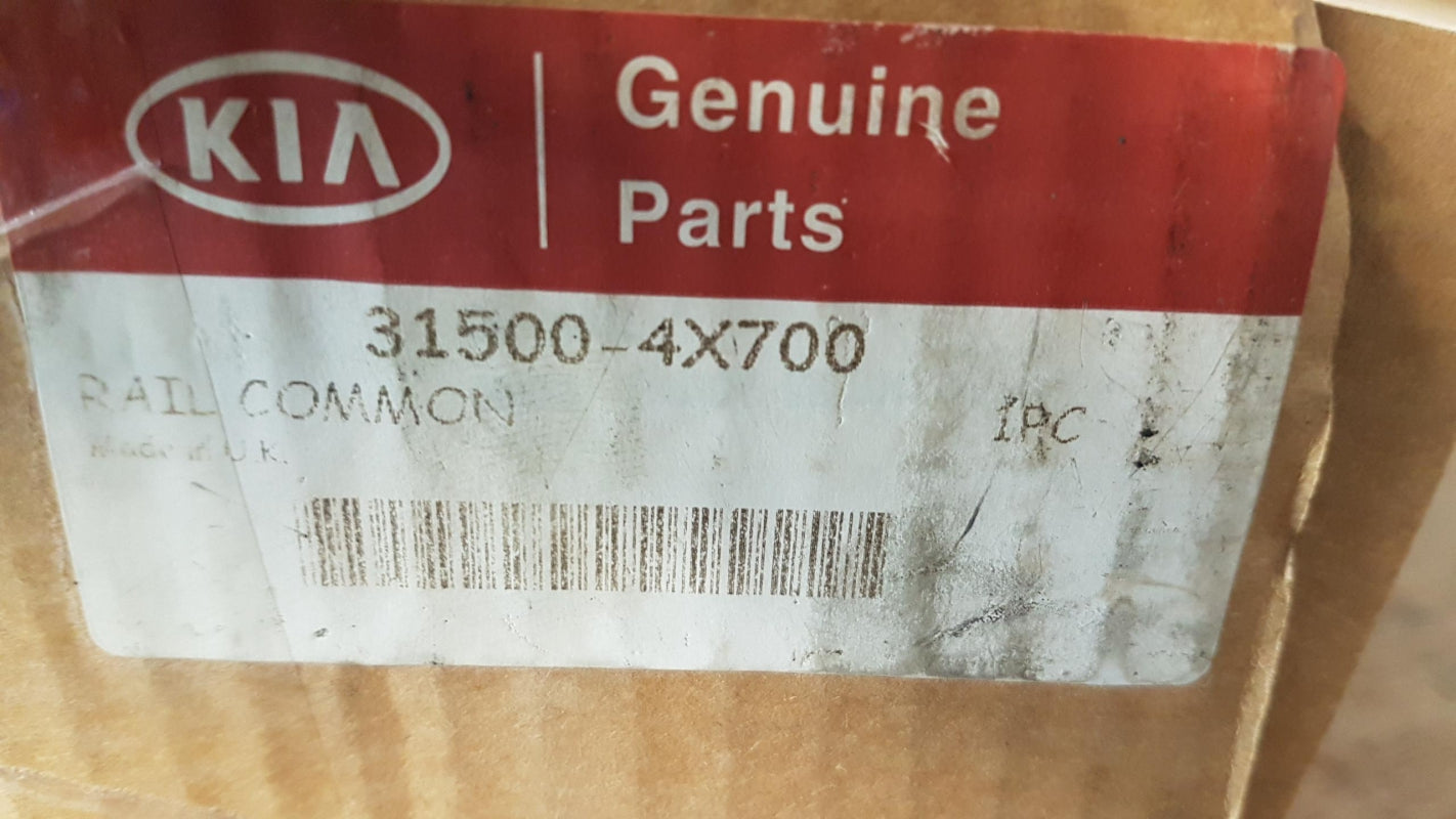 Original HYUNDAI Terracan KIA Carnival 2.9CRDi Verteilerrohr 315004X700