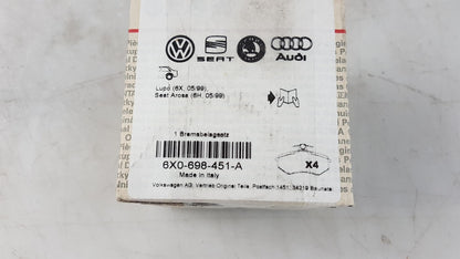 Original OE Volkswagen Bremsbeläge 6X0698451A