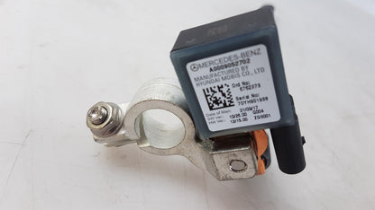 Original OE MERCEDES-BENZ Erdleitung A0009052702