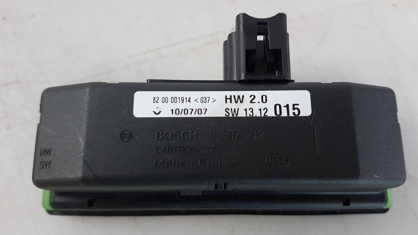 Original OE RENAULT Regensensor 8200001914