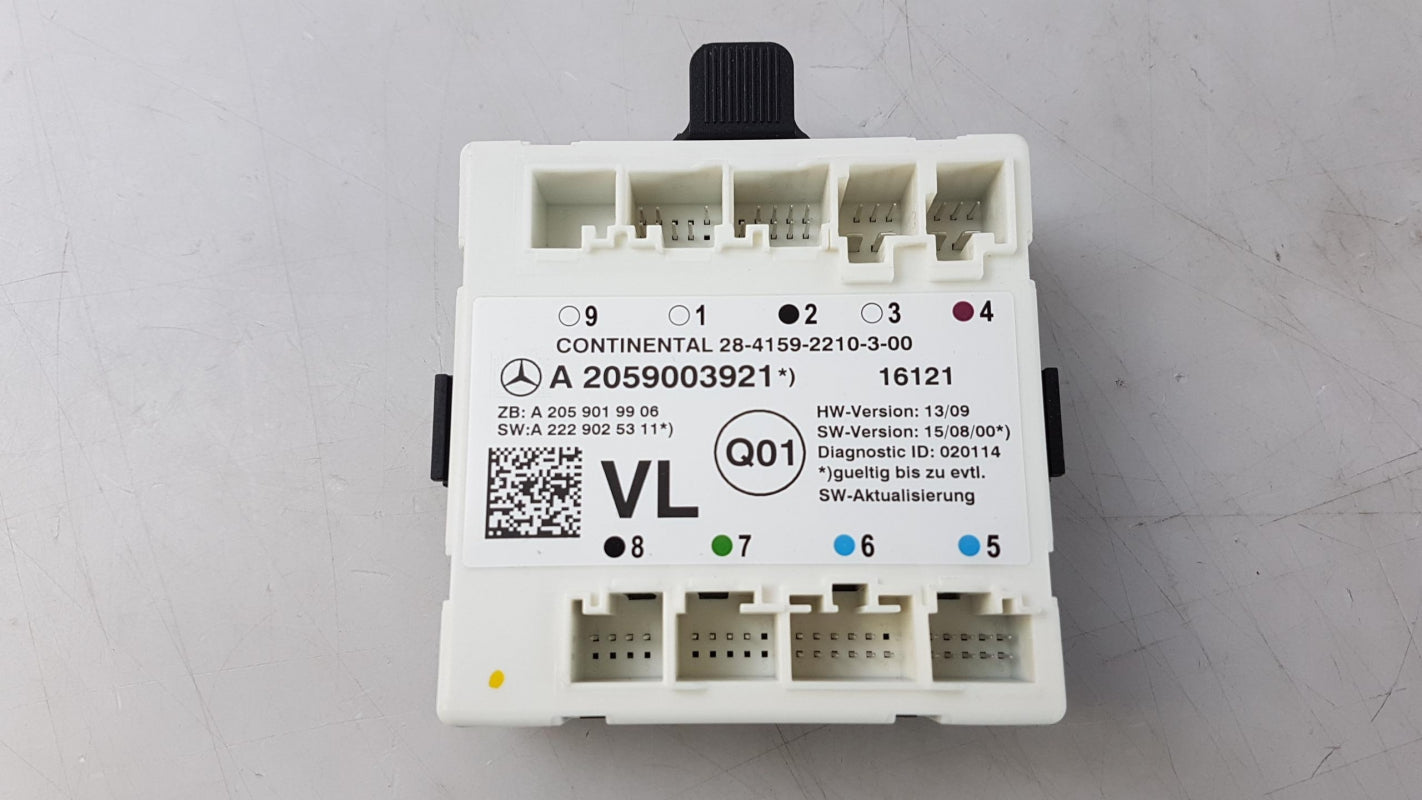 Original MERCEDES-BENZ C-Klasse W205 Steuergerät Vorne Links A2059003921