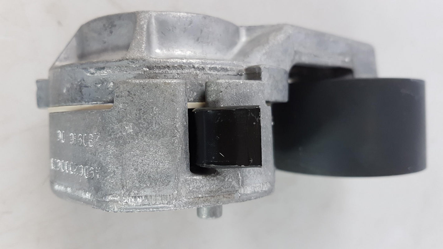 Original OE MERCEDES-BENZ Riemenspanner A9062000670