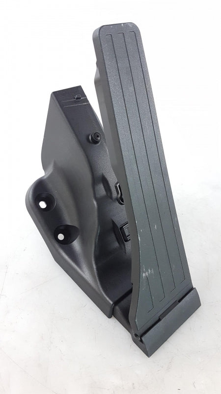 Original OE MERCEDES-BENZ Gaspedal A2053000004