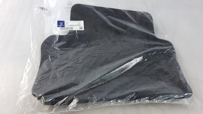 Original MERCEDES-BENZ CLS-Klasse E-Klasse Fußmattensatz Hinten A21368063039G32