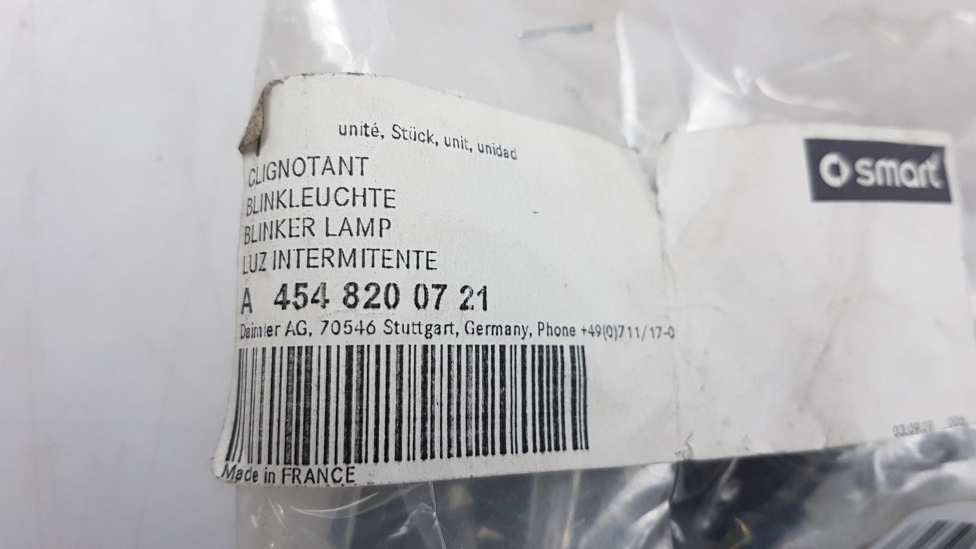 Original OE MERCEDES-BENZ Blinkleuchte A4548200721