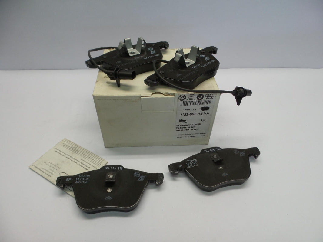 Original VW Sharan Transporter SEAT Alhambra Bremsbeläge 16" vorne 7M3698151A