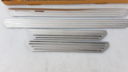 Original LAND ROVER Discovery 3 4 Einstiegsleisten Satz 4 Stück EBN500041