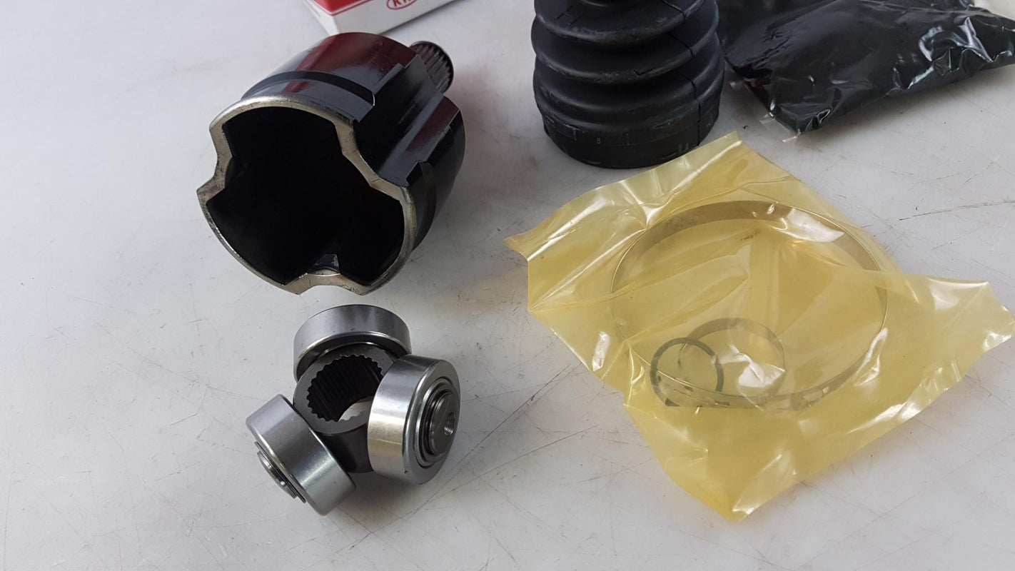 Original OE HYUNDAI/KIA Antriebswelle Gelenksatz 495921F200