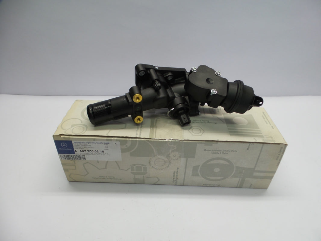 Original MERCEDES-BENZ W176 W246 C117 X156 (OM607 Motor) Thermostat A6072000215