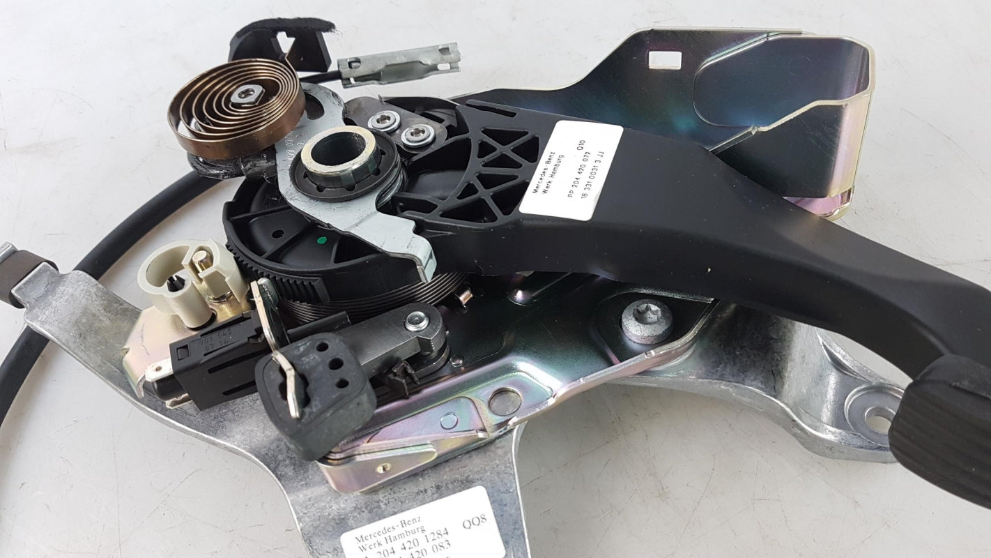 Original OE MERCEDES-BENZ Bremspedal A2044201284