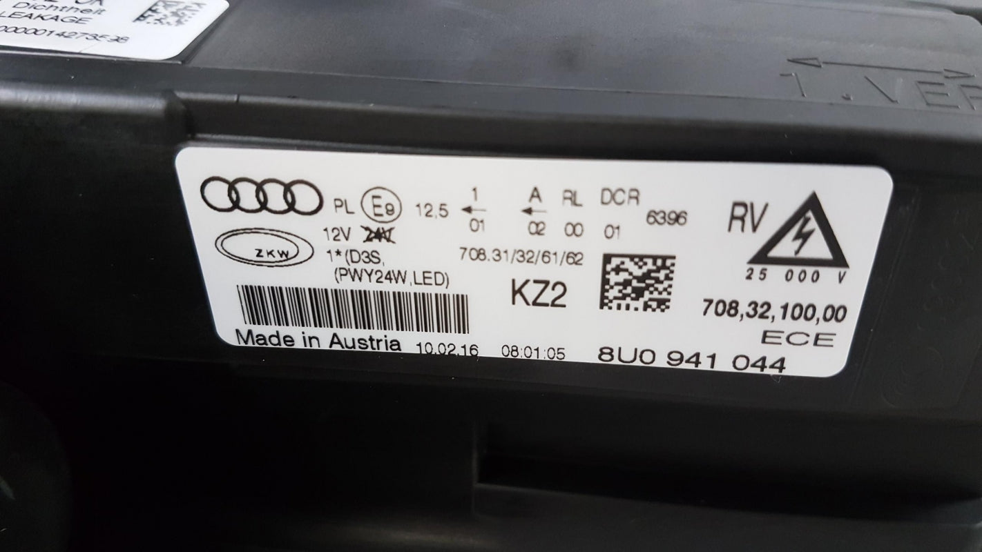 Original AUDI RS Q3 I (8U) Hauptscheinwerfer Vorne Rechts 8U0941044