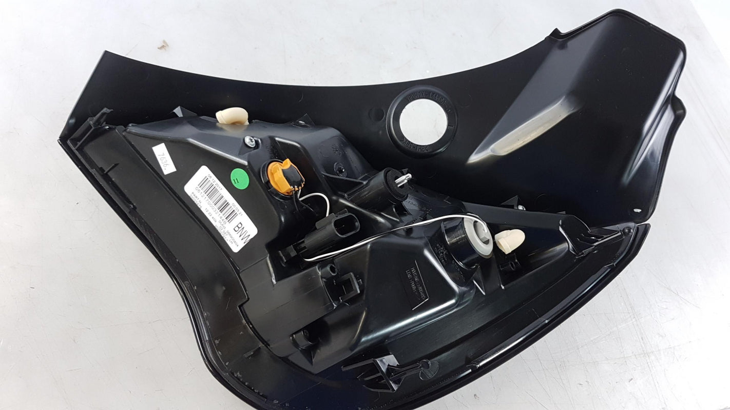 Original OPEL Adam Rückleuchte Heckleuchte links 39025875
