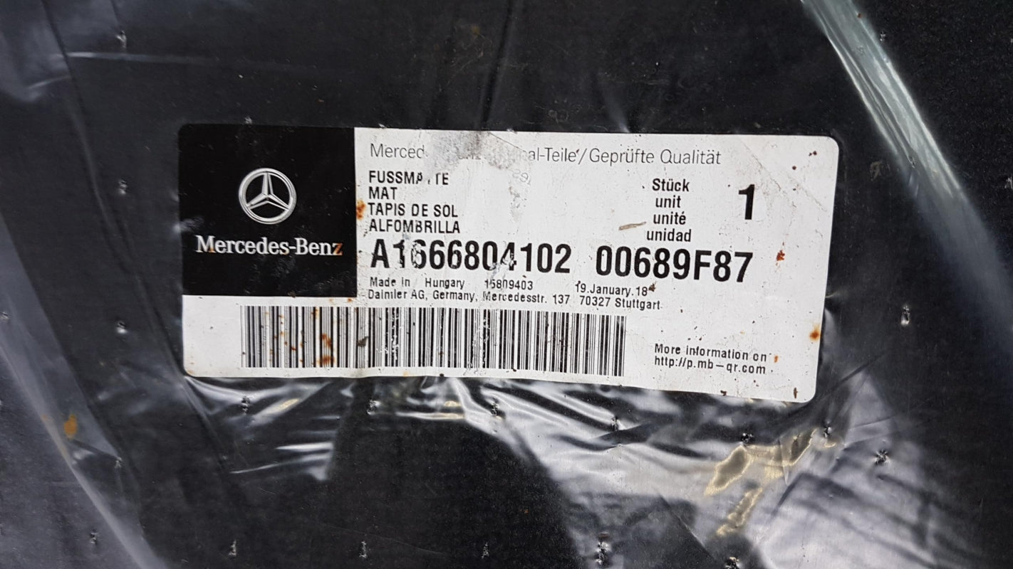 Original MERCEDES-BENZ GLE W166 GLS X166 Fußmattensatz (4 St) A1666804102689F87