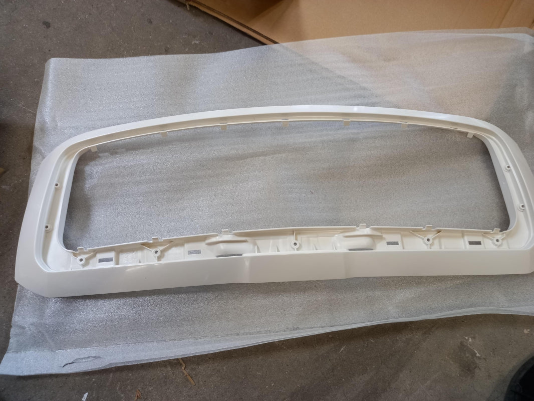 Original OE Volkswagen radiator grille frame 3U0853663GRU 