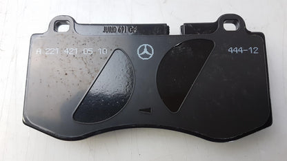 Original MERCEDES-BENZ W211 W221 R230 Bremsbeläge Satz Vorne A0044208020