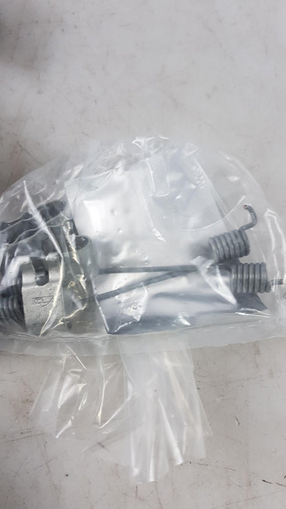 Original OE NISSAN Bremsbackensatz D4060AX601