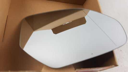 Original AUDI Q8 Spiegelglas (aspharish-weitwinkel) beheizbar Rechts 4M8857536L