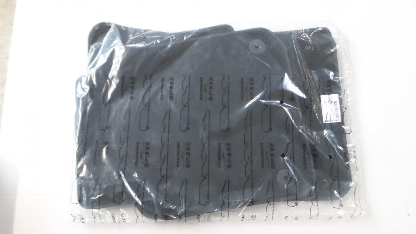 Original SEAT Mii Fußmattensatz 4-teilig Velours schwarz 1SL863011LOE