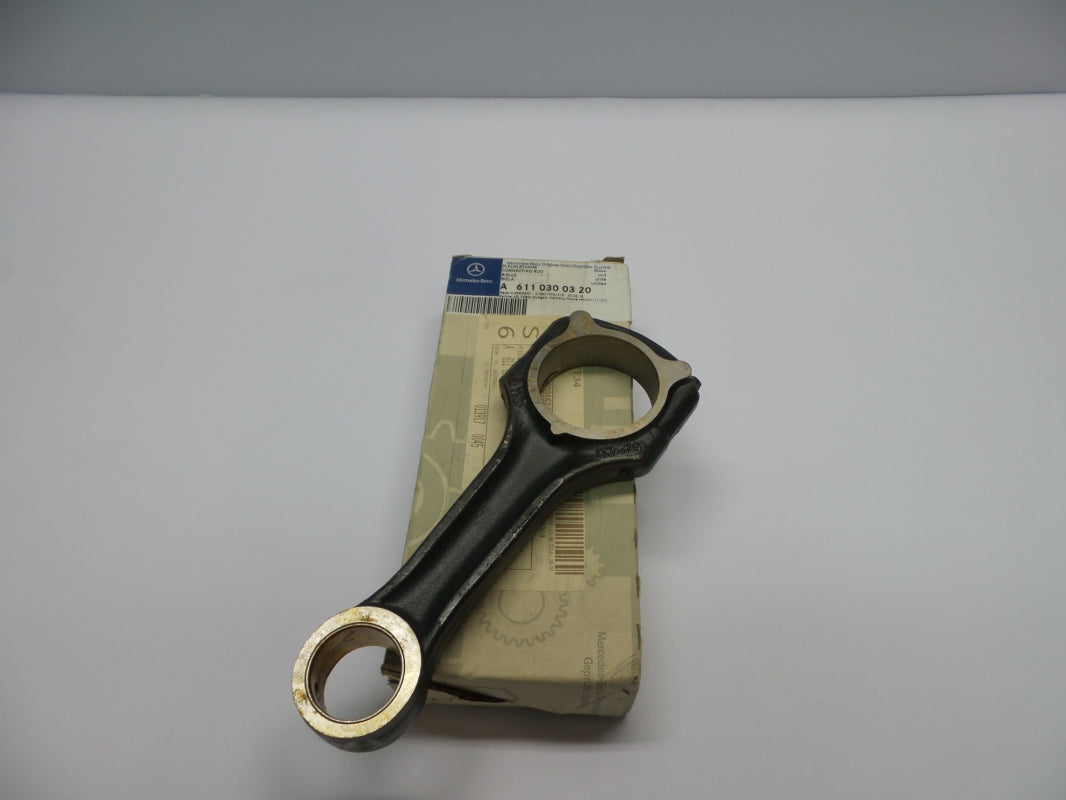 Original MERCEDES-BENZ OM612 Motor Pleuelstange Pleuel A6110300320
