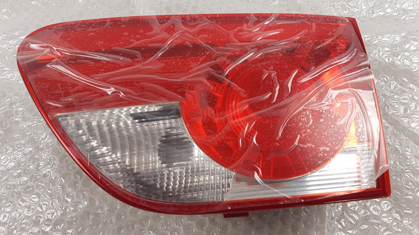 Original OE Volkswagen Heckleuchte 5P89451089B9