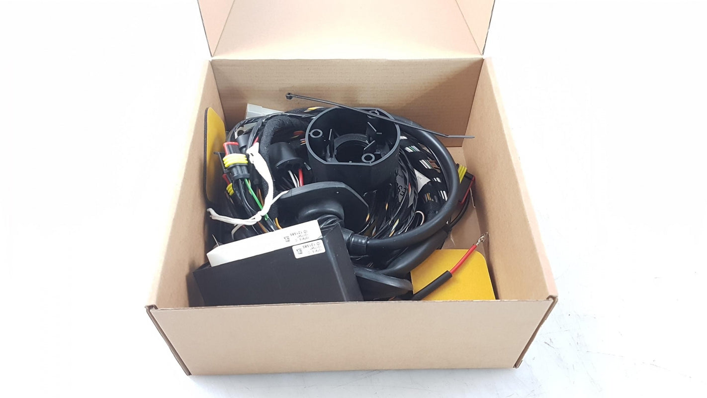 Original OE FIAT Anhängerkupplung Elektrosatz 50926901