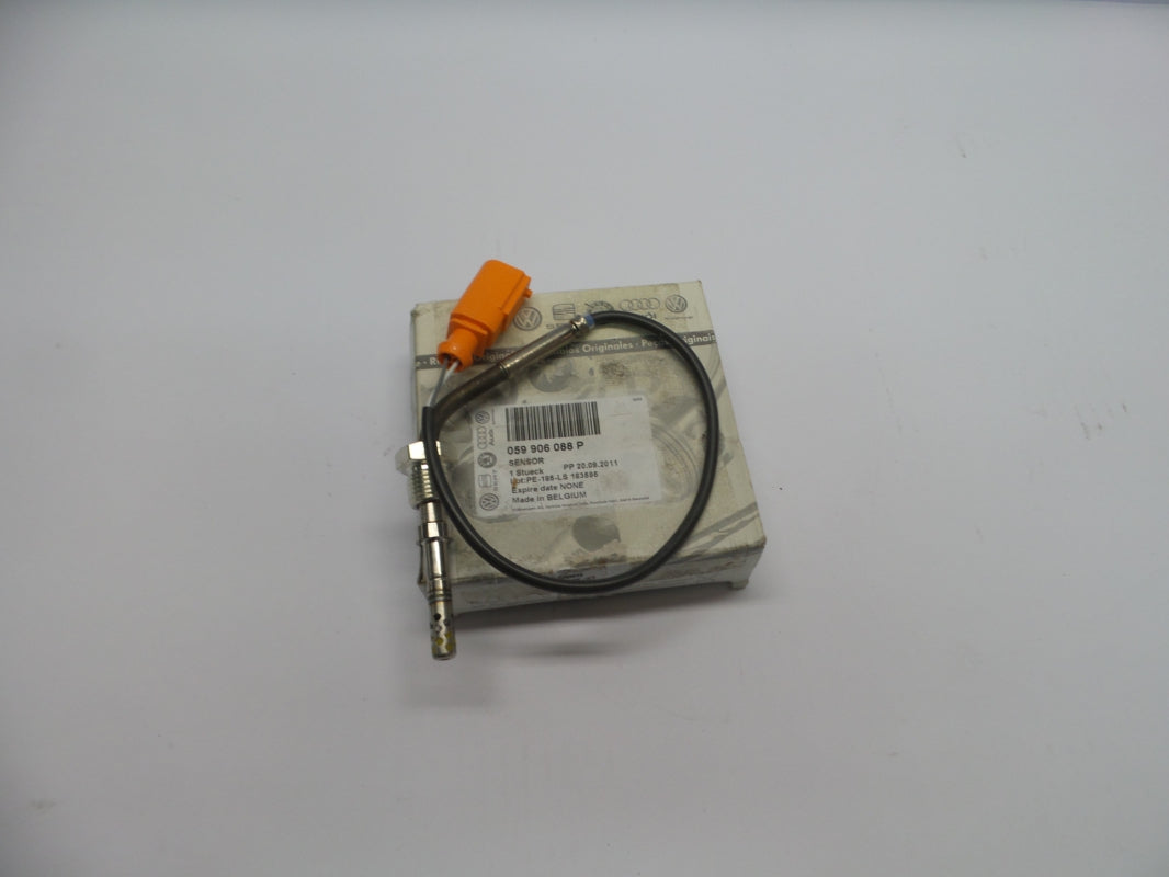 Original AUDI A3 II (8P) SKODA Fabia II (5J) Abgastemperaturgeber 059906088P